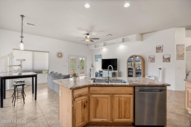 2200 Triangle X Lane, Tucson, AZ 85713