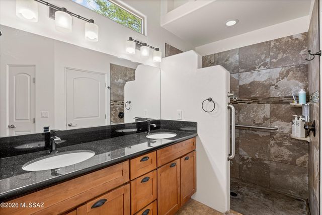 2200 Triangle X Lane, Tucson, AZ 85713