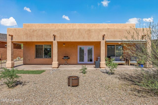 2200 Triangle X Lane, Tucson, AZ 85713