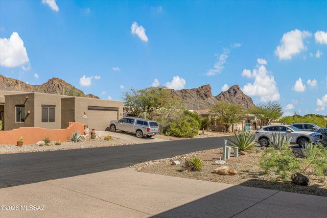 2200 Triangle X Lane, Tucson, AZ 85713