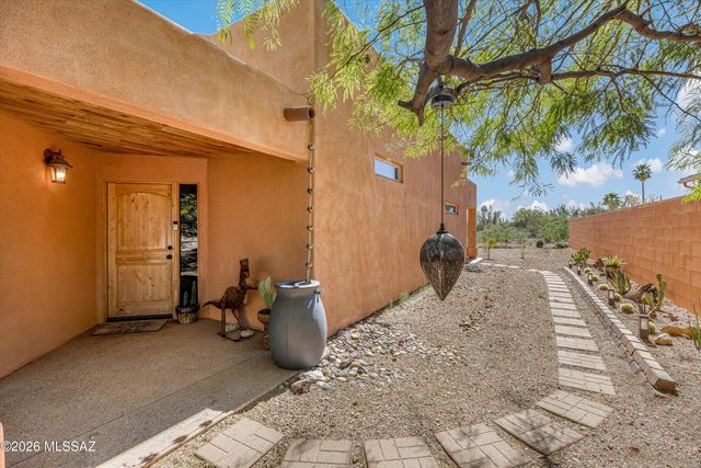 2200 Triangle X Lane, Tucson, AZ 85713