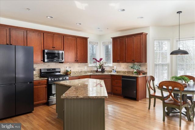 14354 NORTHBROOK LN, Gainesville, VA 20155