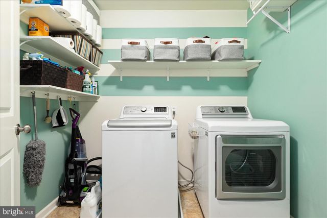 14354 NORTHBROOK LN, Gainesville, VA 20155