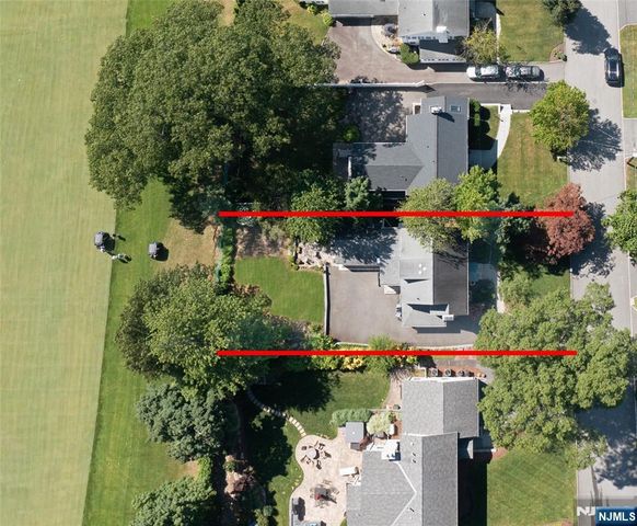 5 Birdseye Glen, Verona, NJ 07044