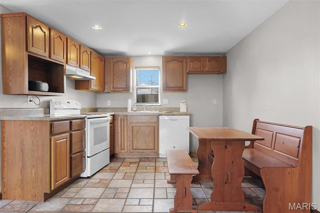 234 Lemay Ferry Road, St Louis, MO 63125