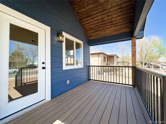 8071 Jasmine Street, Dupont, CO 80024