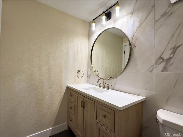 8071 Jasmine Street, Dupont, CO 80024