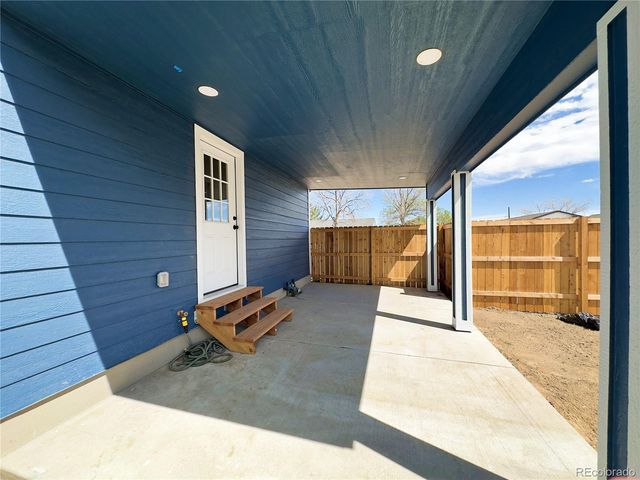 8071 Jasmine Street, Dupont, CO 80024