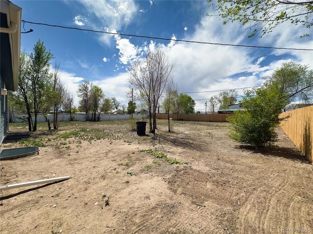 8071 Jasmine Street, Dupont, CO 80024