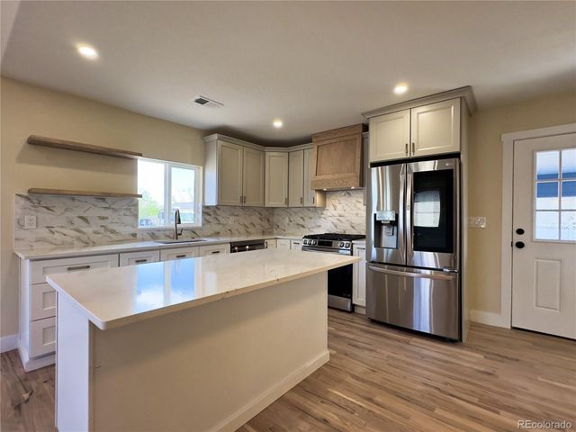 8071 Jasmine Street, Dupont, CO 80024