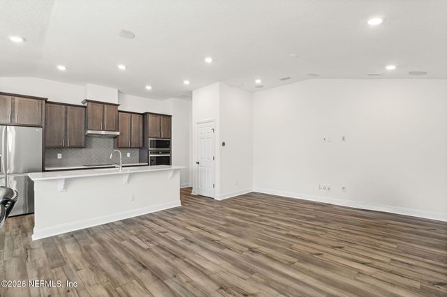 277 RAMBLING BROOK Trail, St. Johns, FL 32259