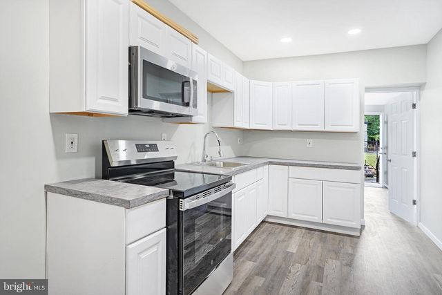 565 LINE ST, Camden, NJ 08103