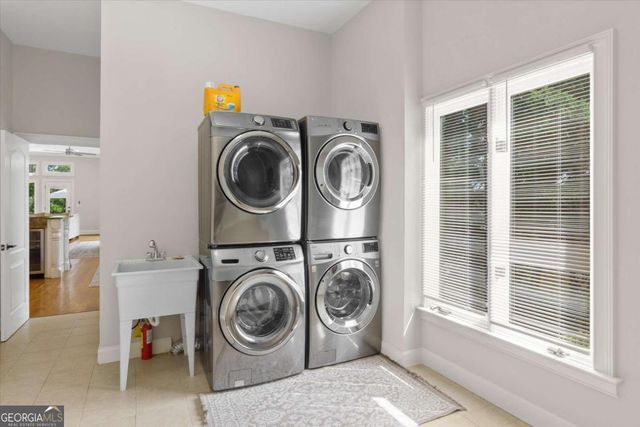 2265 Sidney Drive, Gainesville, GA 30506