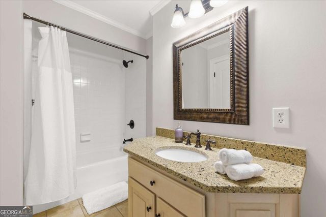 2265 Sidney Drive, Gainesville, GA 30506