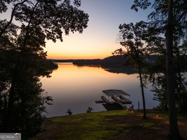 2265 Sidney Drive, Gainesville, GA 30506