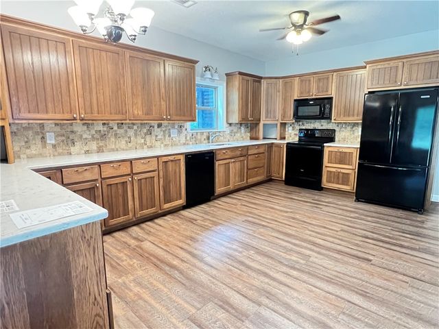 226 Jach Lane, Russellville, AR 72802