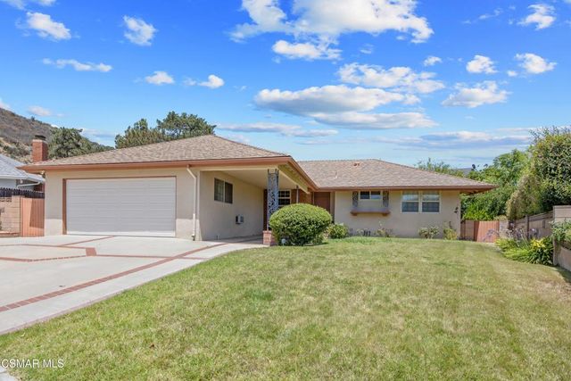 788 Boxthorn Avenue, Newbury Park, CA 91320