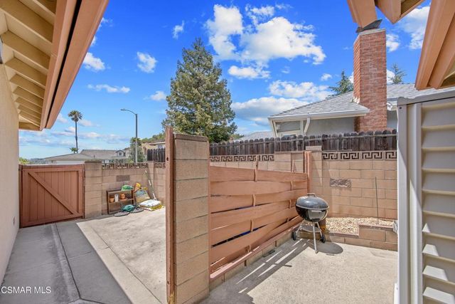 788 Boxthorn Avenue, Newbury Park, CA 91320