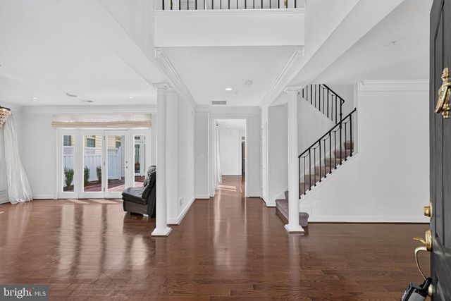 506 GOLDEN OAK TER, Rockville, MD 20850