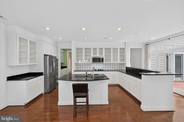 506 GOLDEN OAK TER, Rockville, MD 20850