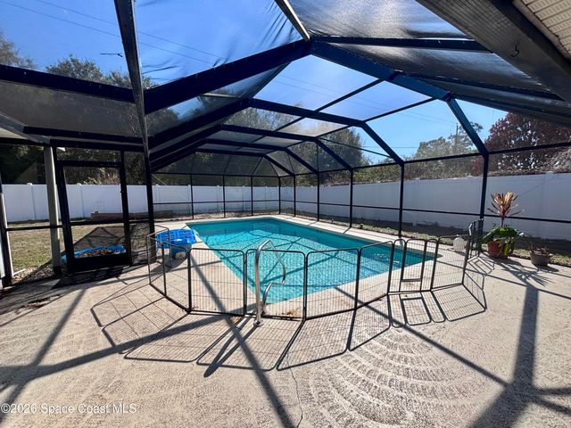 563 Karney Avenue NE, Palm Bay, FL 32907