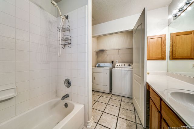 742 Sycamore Moon, San Antonio, TX 78216