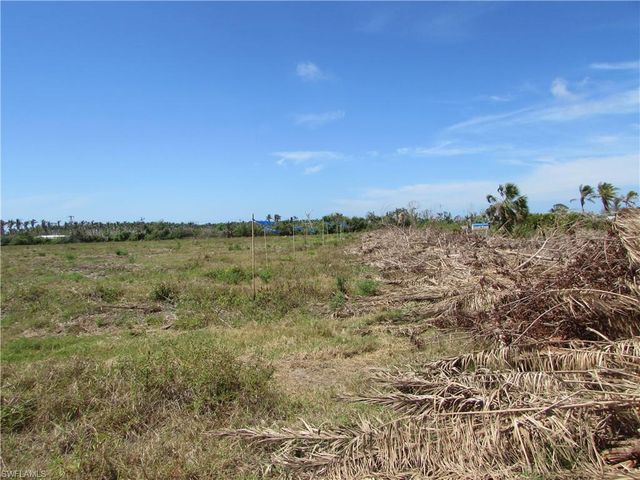 13350 Stringfellow RD, Bokeelia, FL 33922