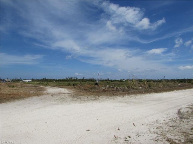 13350 Stringfellow RD, Bokeelia, FL 33922