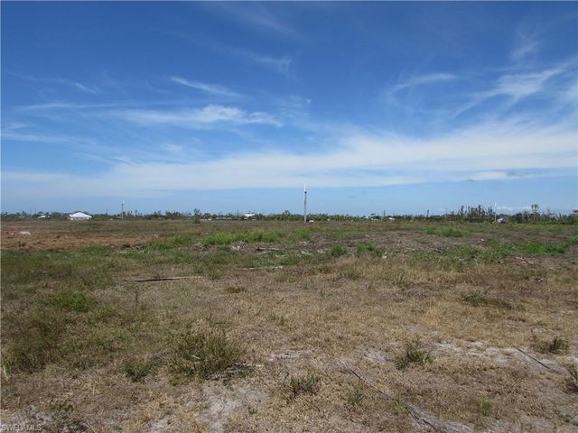 13350 Stringfellow RD, Bokeelia, FL 33922