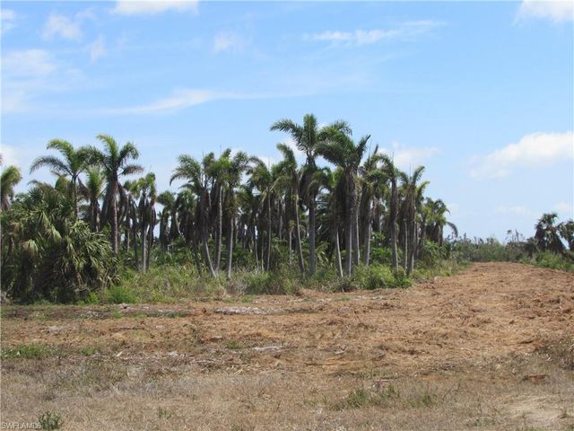 13350 Stringfellow RD, Bokeelia, FL 33922