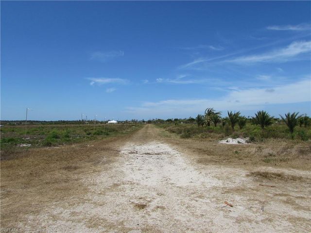 13350 Stringfellow RD, Bokeelia, FL 33922