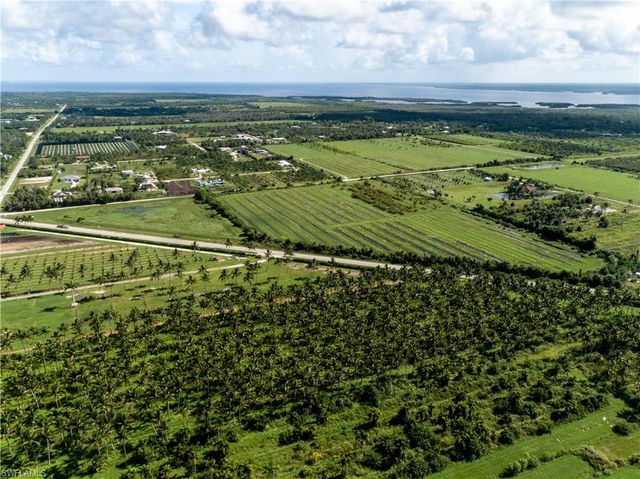 13350 Stringfellow RD, Bokeelia, FL 33922