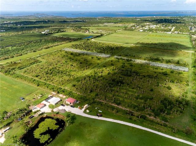 13350 Stringfellow RD, Bokeelia, FL 33922