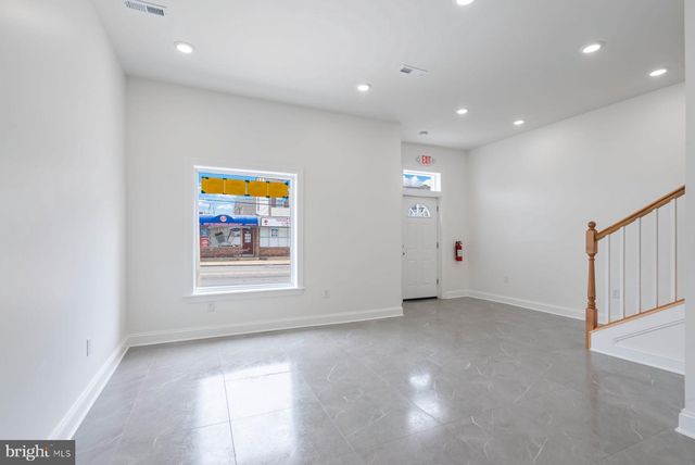 515 CHESTER PIKE, Norwood, PA 19074