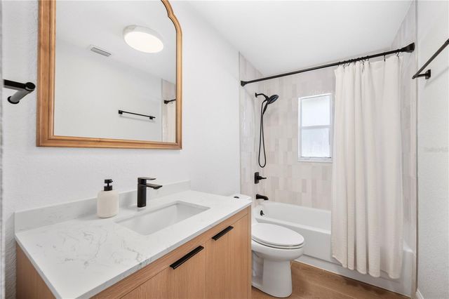 8741 MOUNT ROYAL LANE, Lakeland, FL 33809