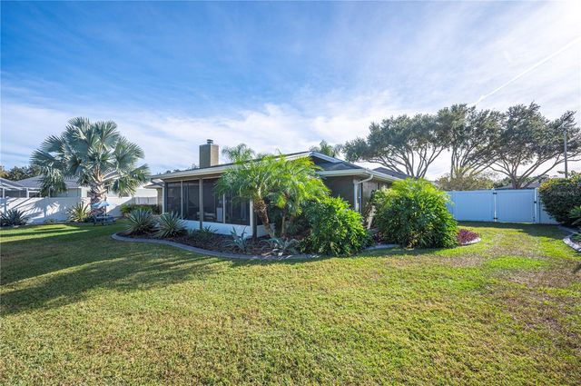 8741 MOUNT ROYAL LANE, Lakeland, FL 33809