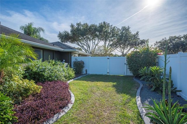 8741 MOUNT ROYAL LANE, Lakeland, FL 33809