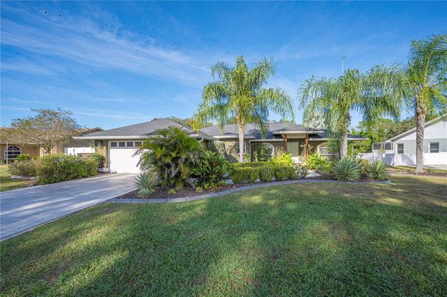 8741 MOUNT ROYAL LANE, Lakeland, FL 33809