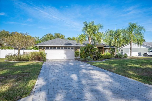 8741 MOUNT ROYAL LANE, Lakeland, FL 33809