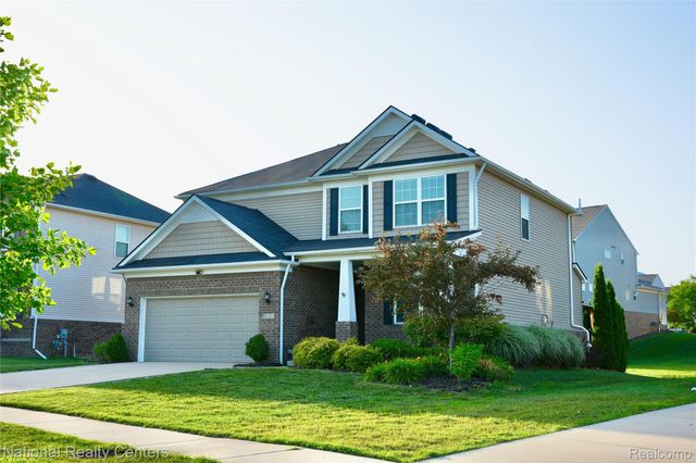 58180 Jonagold Lane, Lyon Charter Township, MI 48165