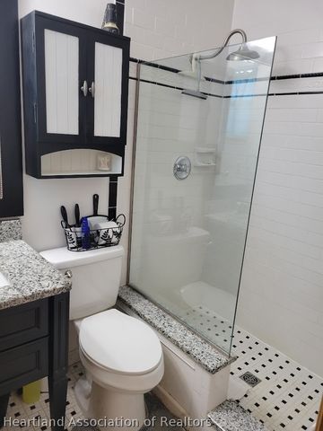 415 E Elm Street, Avon Park, FL 33825