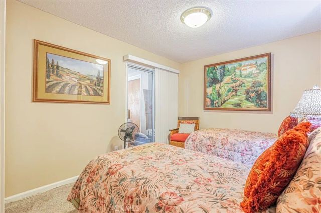 26337 Oak Highland Drive A, Newhall, CA 91321