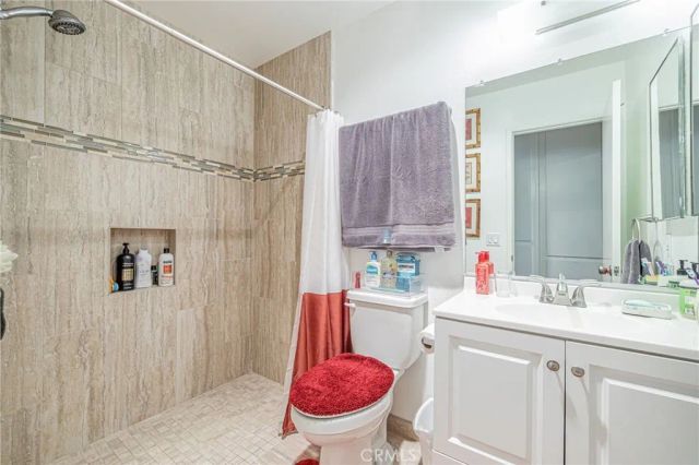 26337 Oak Highland Drive A, Newhall, CA 91321