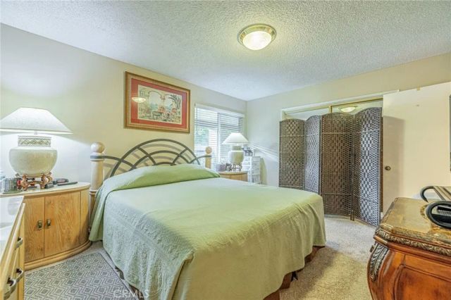 26337 Oak Highland Drive A, Newhall, CA 91321
