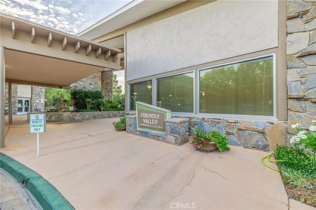 26337 Oak Highland Drive A, Newhall, CA 91321