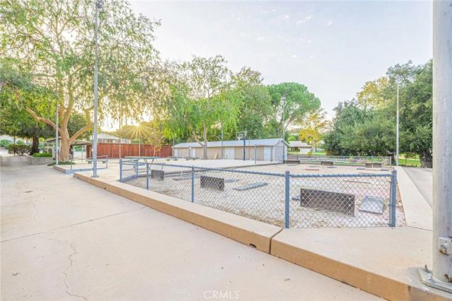 26337 Oak Highland Drive A, Newhall, CA 91321