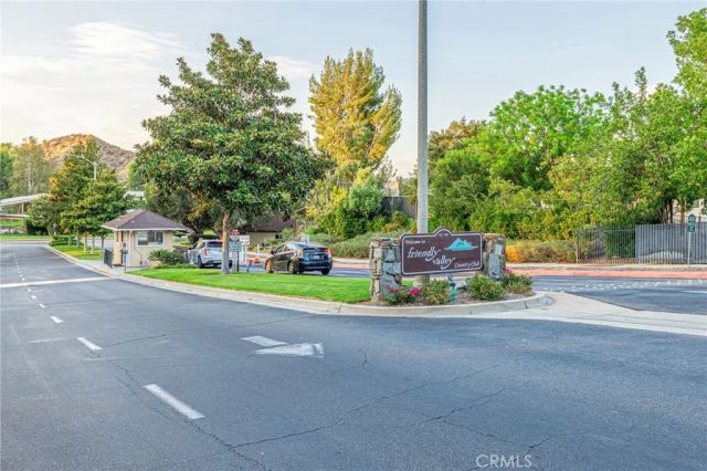 26337 Oak Highland Drive A, Newhall, CA 91321