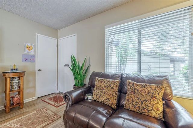 26337 Oak Highland Drive A, Newhall, CA 91321