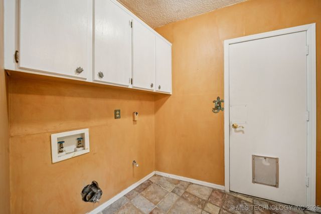 12036 S 278th East Avenue, Coweta, OK 74429