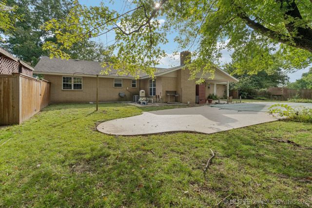 12036 S 278th East Avenue, Coweta, OK 74429